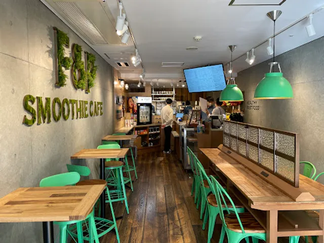 Fico and Pomum Juice Aoyama