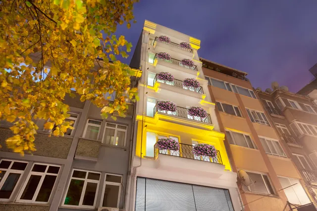 Jevahir Residence / Apartments