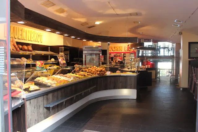 Bäckerei und Konditorei Otto Schall GmbH & Co.KG, Filiale in der Fußgängerzone