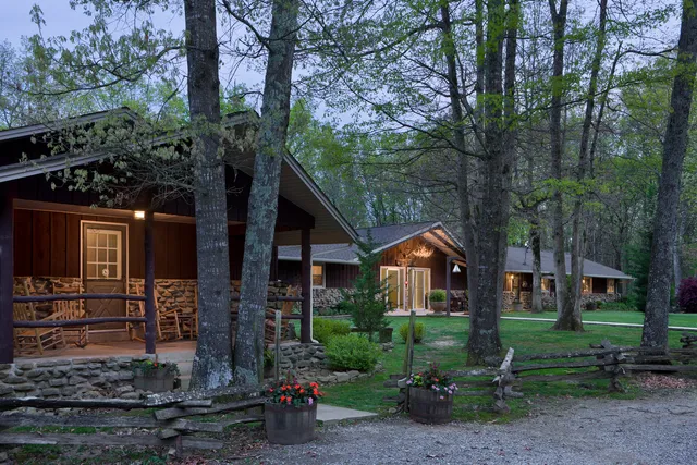 Caryonah Hunting Lodge