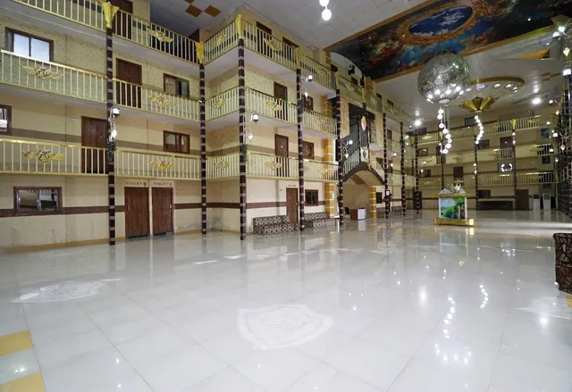 OYO 23419 People's Club