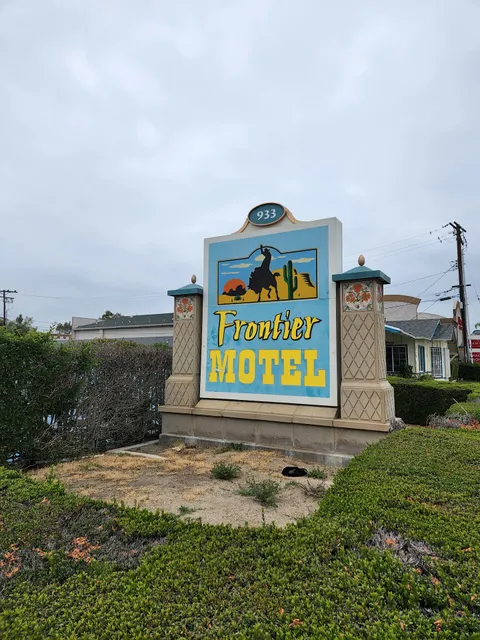 Frontier Motel