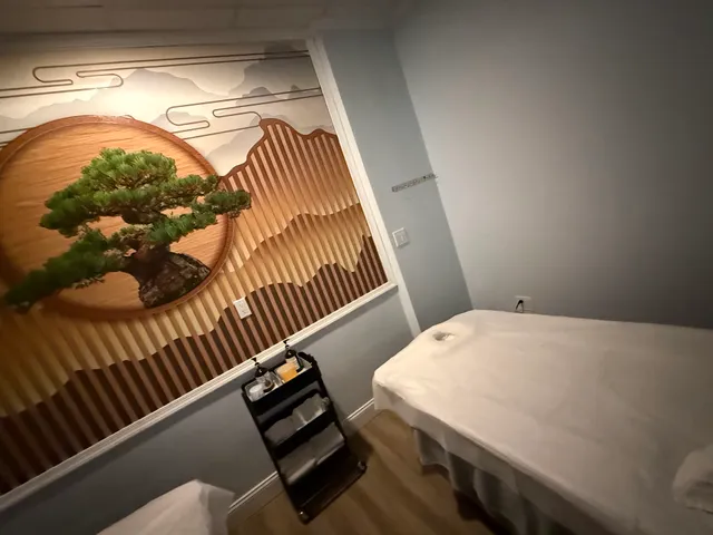 YU ZU Foot & Body Massage Spa