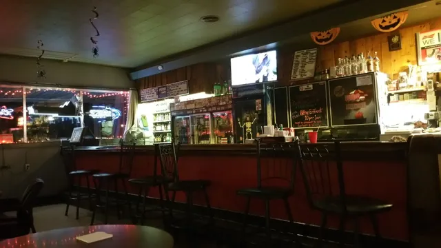 Berentson’s Can-Dak Lounge