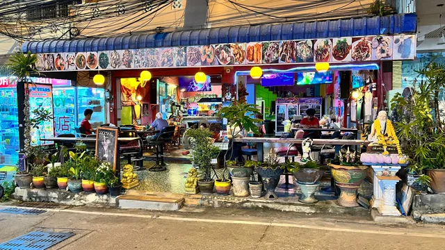 New Stars Restaurant & Bar