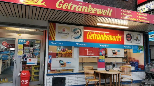 Getränke- und Lebensmittelmarkt Öz