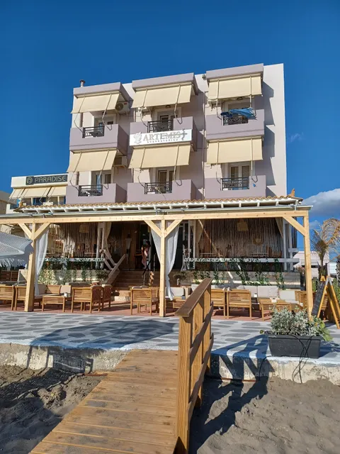 Artemis beach studios