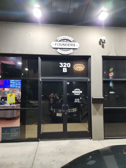 FOUNDERS 1919 COCKTAIL LOUNGE