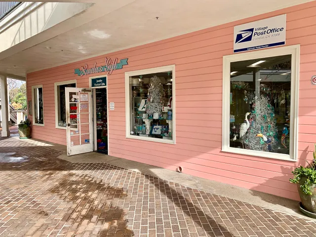 Linda's Gift - Gifts and Cards for All Occasions made in USA and around the World for everyone.