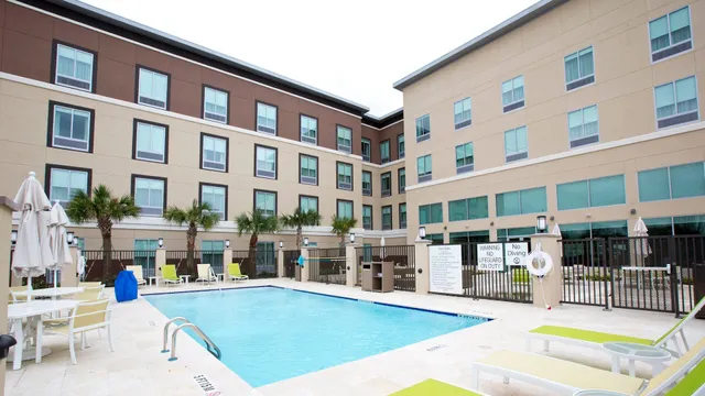 Holiday Inn Express & Suites Houston NW - Hwy 290 Cypress by IHG