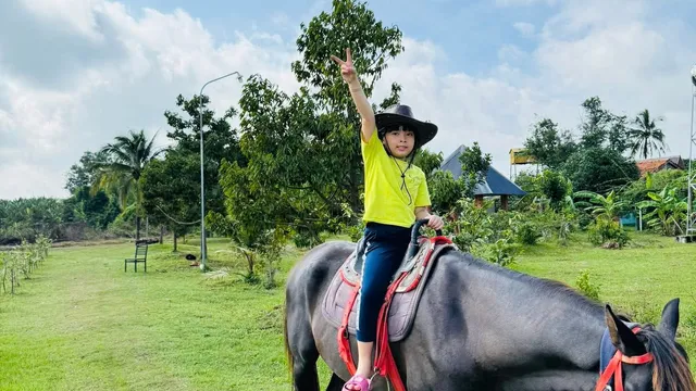 Bà Đen Garden - Hương Sen Quán