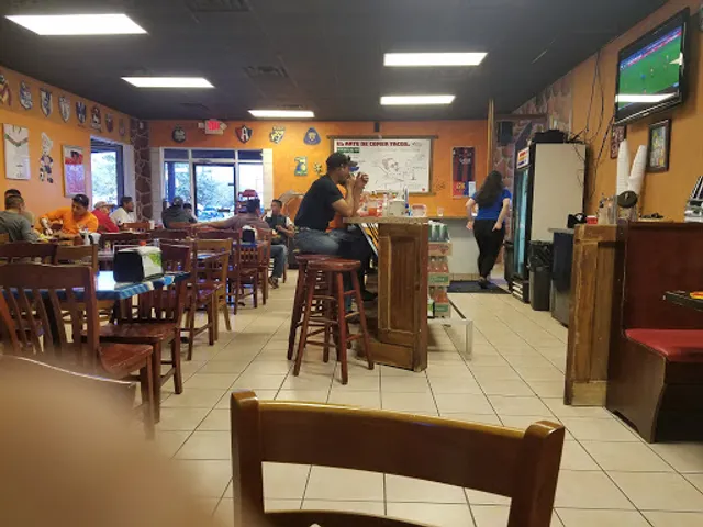 Taqueria Los Portales 1