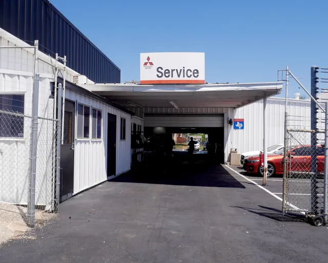 South Dallas Mitsubishi