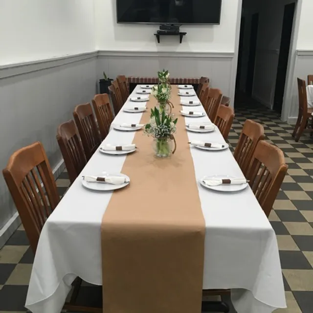 Oak Tree Pizza & Pasta