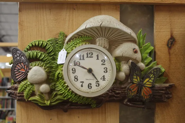 Crazy Frank's Flea Market