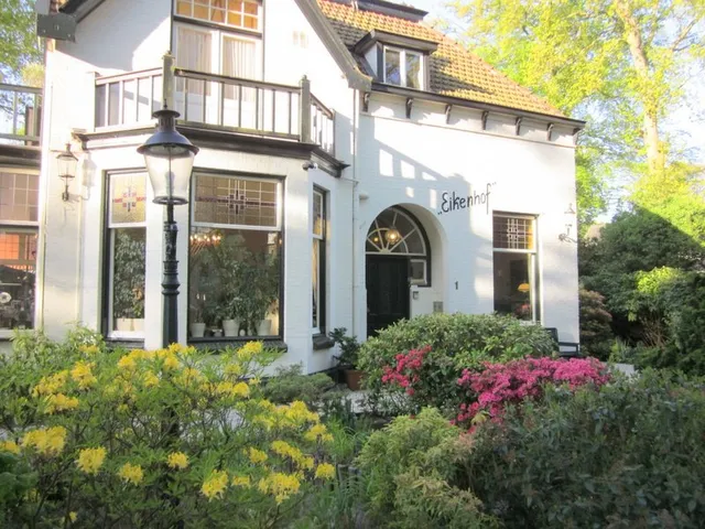 Apartments Huize Eikenhof in Bergen