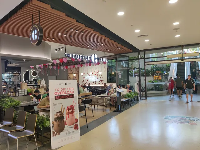 THE COFFEE CLUB - Central pattaya