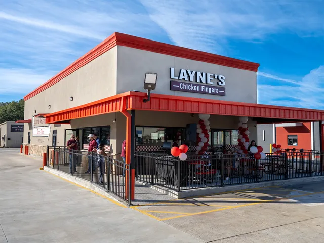 Layne's Chicken Fingers- Beaumont