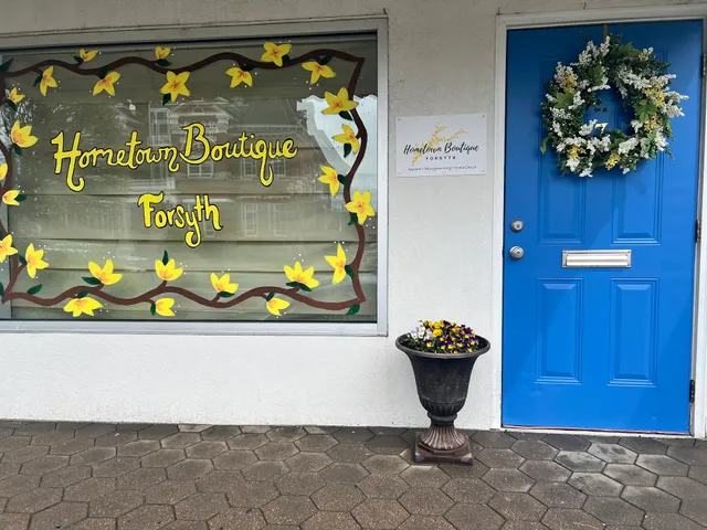 Hometown Boutique Forsyth