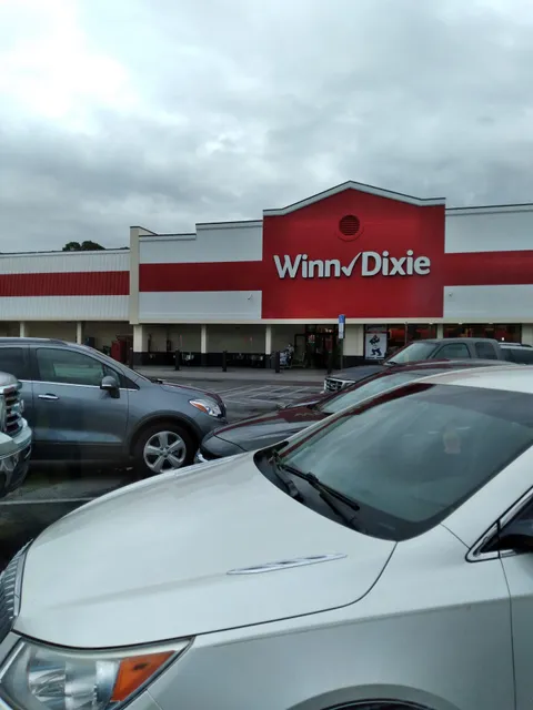 Dogwood Park Shopping Center