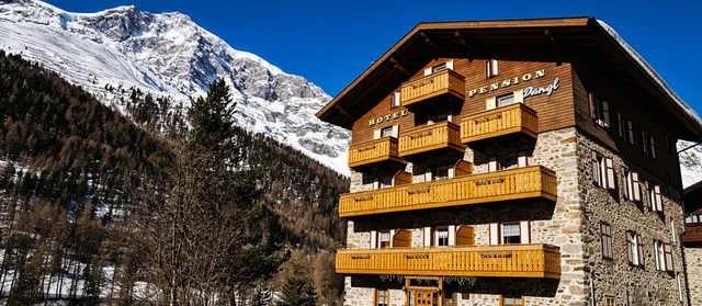 Guesthouse Glacier-Rock