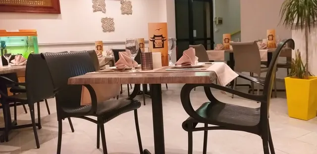 Mr Woo, Chinese & Thai Restaurant