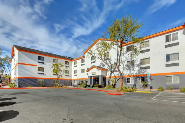 Siegel Select - Flamingo