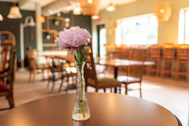 Emerald Cocktail Kitchen & The Coffee Lounge