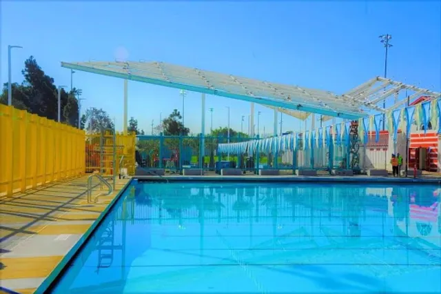 Algin Sutton Swimming Pool