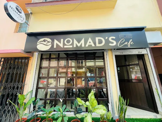 Nomad's Cafe