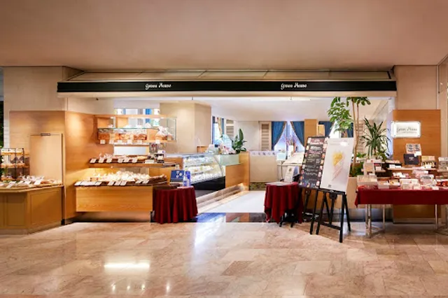 Cafe & Restaurant Green House