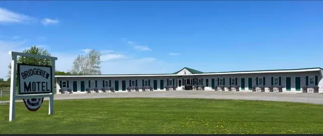 Bridgeview Motel