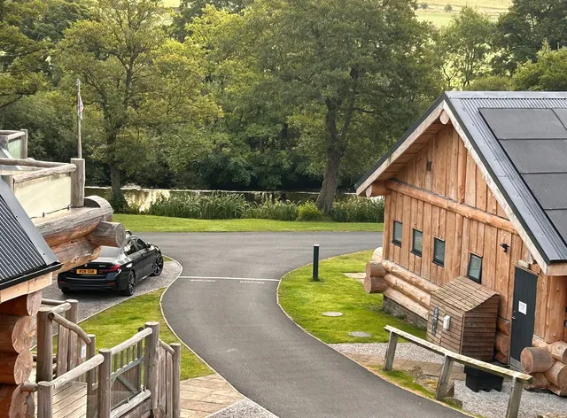 Olicana House Apartments