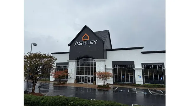 Ashley Store