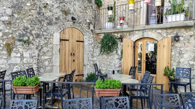 L'angolo antico da Elia e Lorena