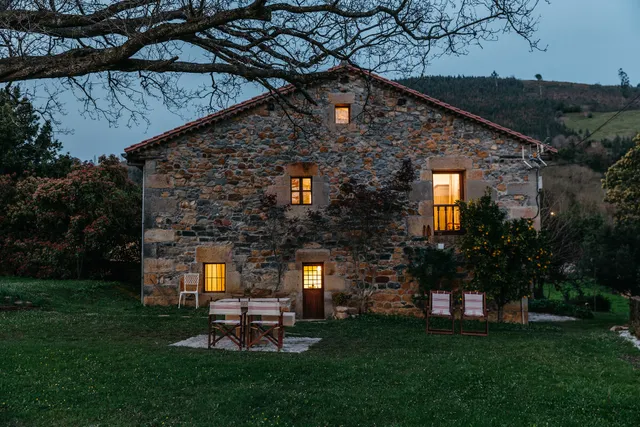 ¡Nueva! Impresionante Villa en los Valles Pasiegos