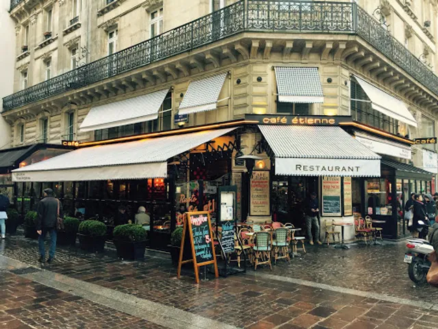 Café Étienne