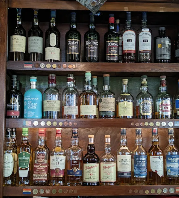 The Shamrock-irish Pub