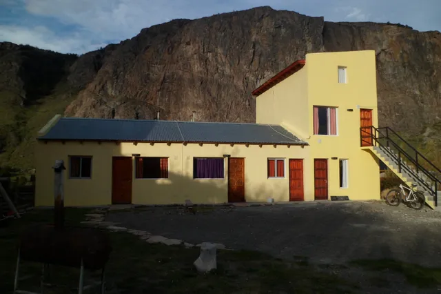 Albergue en EL Chalten MILENARIOS HOSTEL & HOTEL LOS MILENARIOS