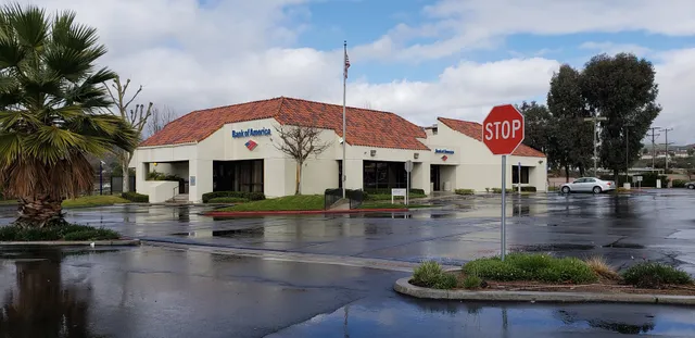 Lake Elsinore Valley Center