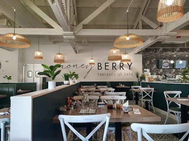 Honey Berry Pancakes and Cafe