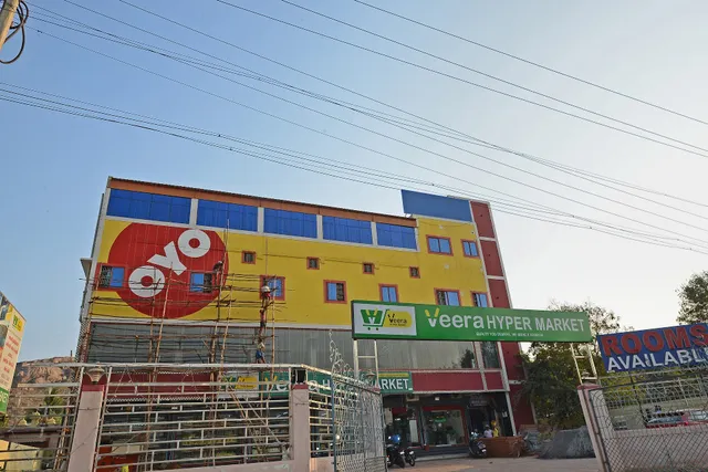 Hotel O Vellore New Bus Station S P Highway Inn