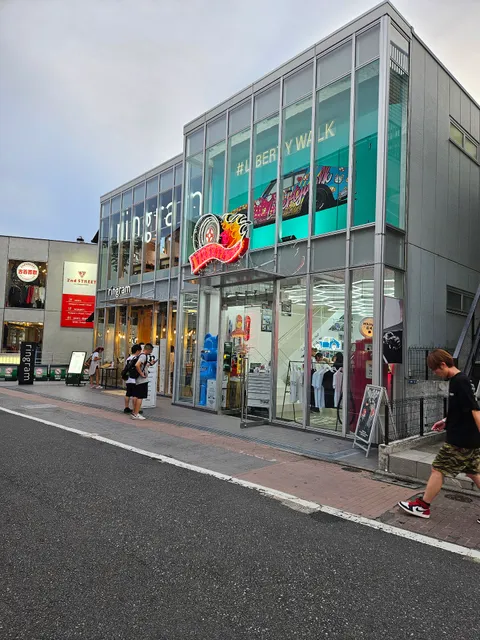LIBERTY WALK TOKYO