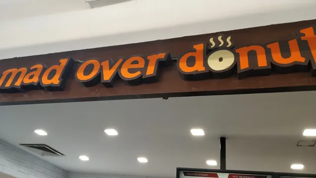 Mad Over Donuts