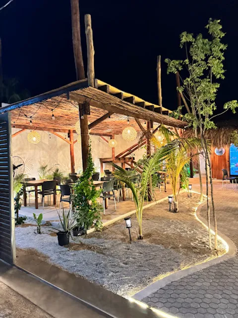 Sayab Bistro | Restaurante