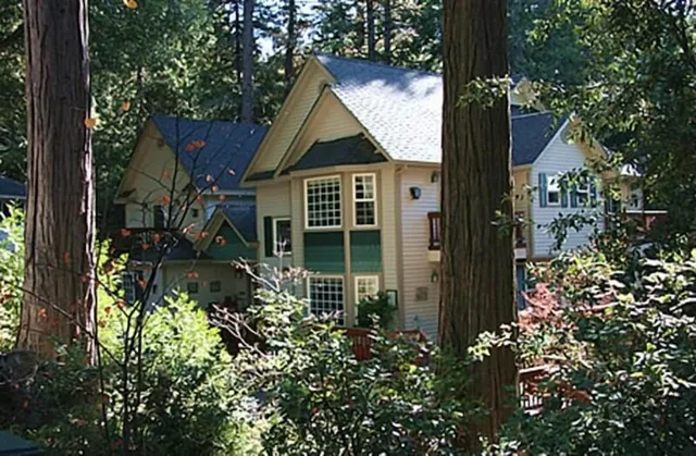 McCaffrey House Bed & Breakfast Inn