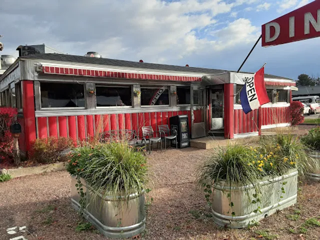 Parkway Diner