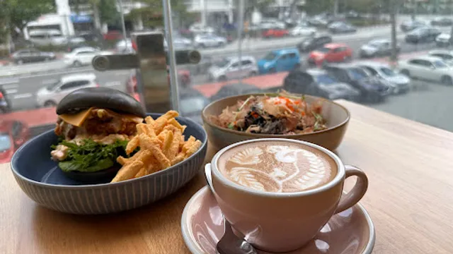 Tiffz Coffee Gallery - Bayan Baru