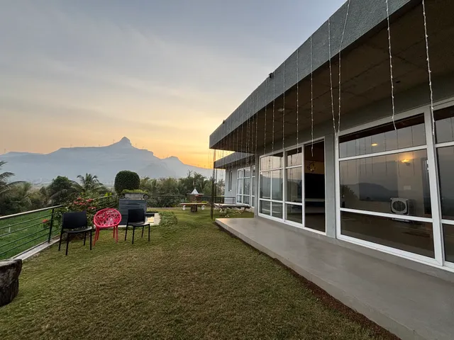 SaffronStays Serenity