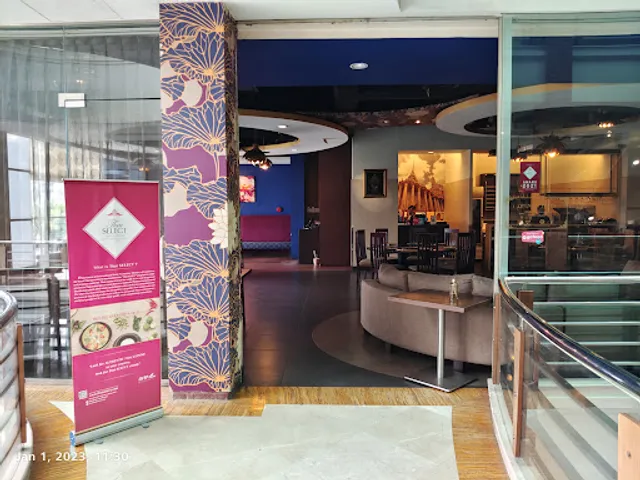 Tamnak Thai Restaurant